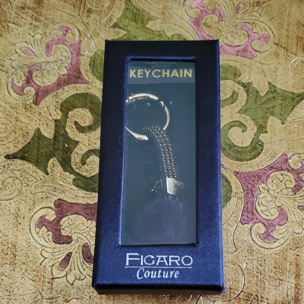 Figaro Couture Keychain